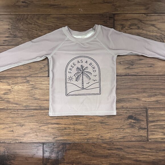 Rylee + Cru Rashguard Top "Free As a Bird" - Picture 1 of 2